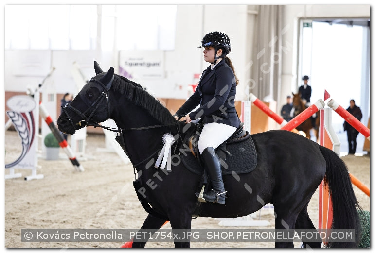 A kép az eredeti csökkentett reprezentációja