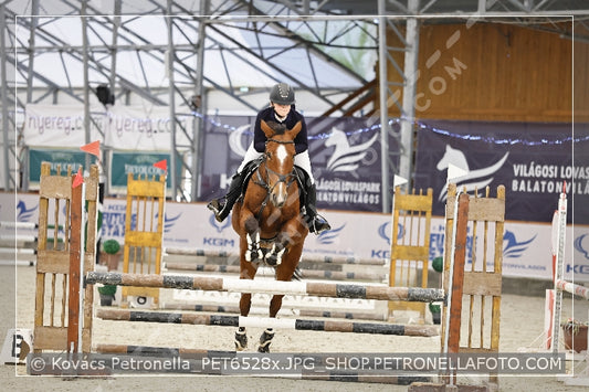 A kép az eredeti csökkentett reprezentációja