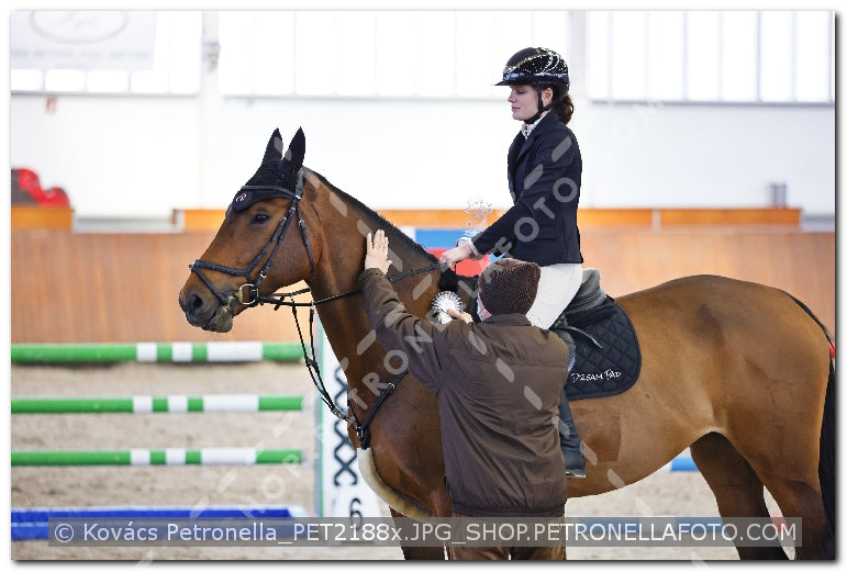 A kép az eredeti csökkentett reprezentációja