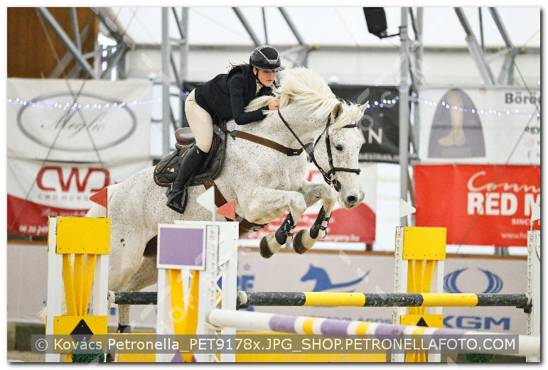 A kép az eredeti csökkentett reprezentációja