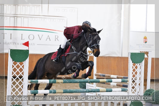 A kép az eredeti csökkentett reprezentációja