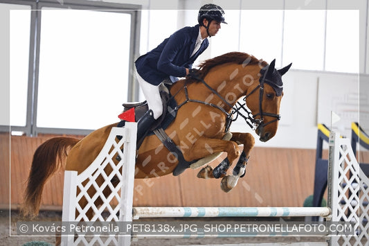 A kép az eredeti csökkentett reprezentációja