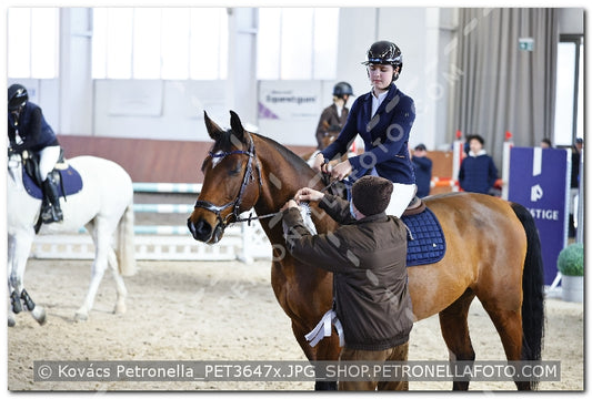 A kép az eredeti csökkentett reprezentációja