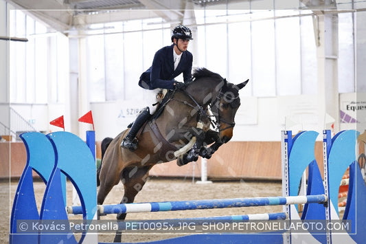 A kép az eredeti csökkentett reprezentációja