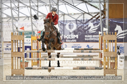 A kép az eredeti csökkentett reprezentációja