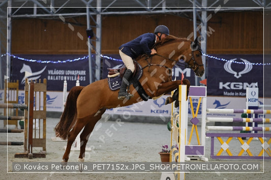 A kép az eredeti csökkentett reprezentációja