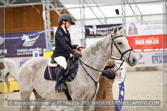 A kép az eredeti csökkentett reprezentációja
