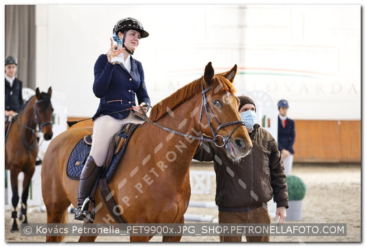 A kép az eredeti csökkentett reprezentációja