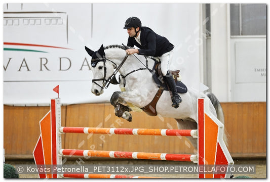 A kép az eredeti csökkentett reprezentációja