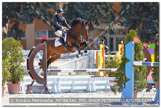 A kép az eredeti csökkentett reprezentációja