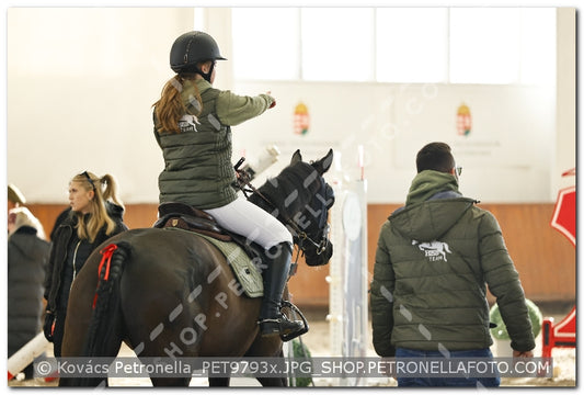 A kép az eredeti csökkentett reprezentációja