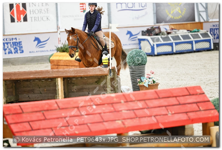 A kép az eredeti csökkentett reprezentációja
