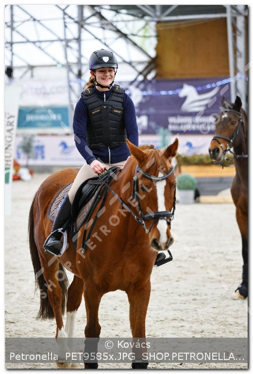 A kép az eredeti csökkentett reprezentációja
