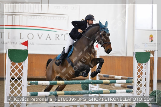 A kép az eredeti csökkentett reprezentációja