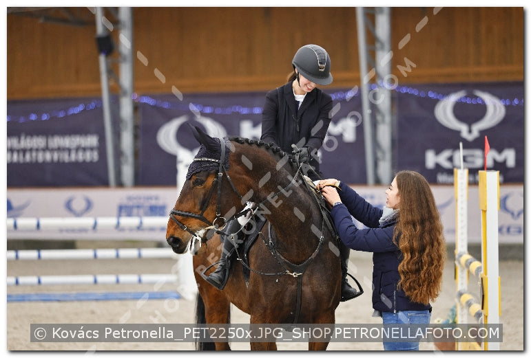A kép az eredeti csökkentett reprezentációja