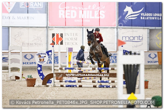 A kép az eredeti csökkentett reprezentációja