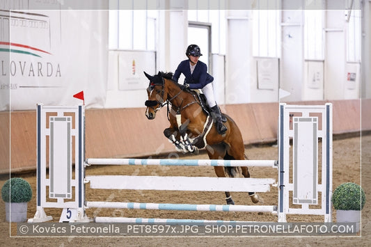 A kép az eredeti csökkentett reprezentációja