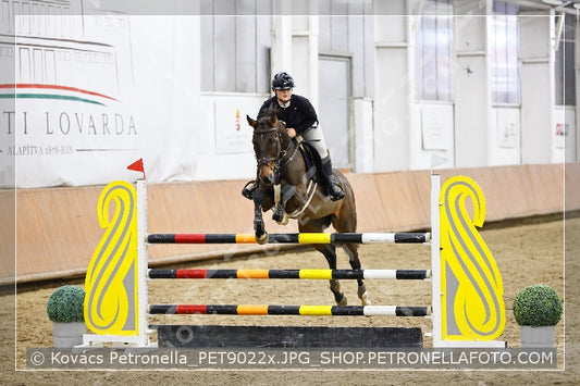 A kép az eredeti csökkentett reprezentációja