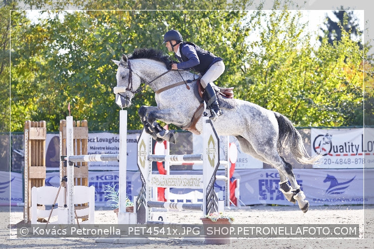 A kép az eredeti csökkentett reprezentációja