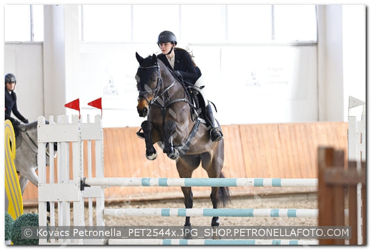 A kép az eredeti csökkentett reprezentációja