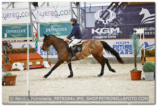 A kép az eredeti csökkentett reprezentációja