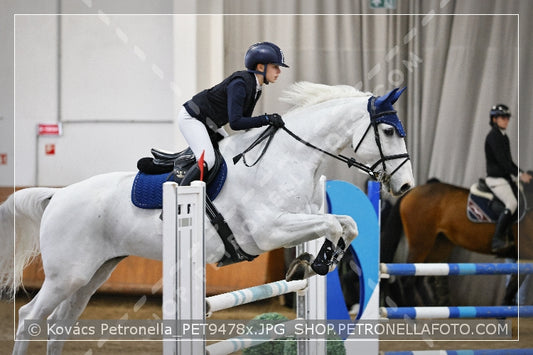 A kép az eredeti csökkentett reprezentációja