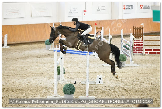 A kép az eredeti csökkentett reprezentációja