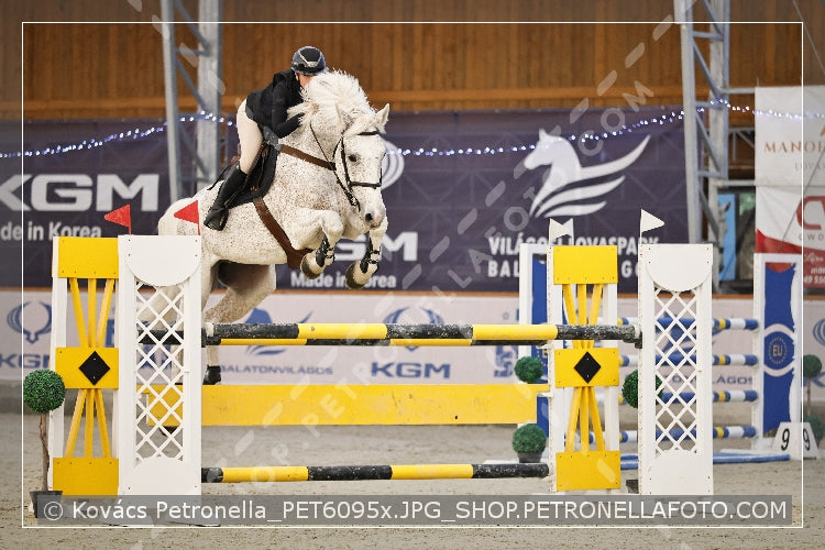 A kép az eredeti csökkentett reprezentációja