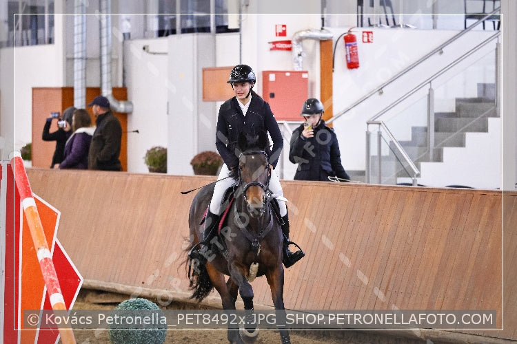 A kép az eredeti csökkentett reprezentációja