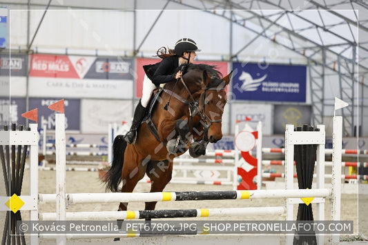 A kép az eredeti csökkentett reprezentációja