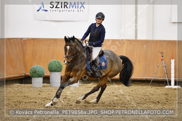 A kép az eredeti csökkentett reprezentációja