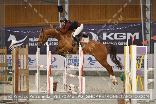 A kép az eredeti csökkentett reprezentációja