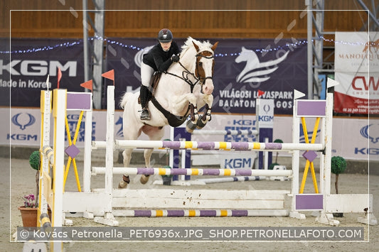 A kép az eredeti csökkentett reprezentációja