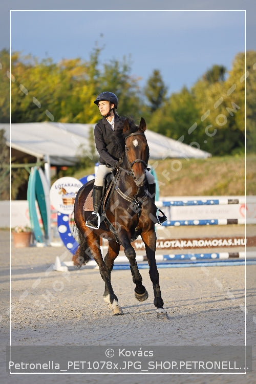 A kép az eredeti csökkentett reprezentációja