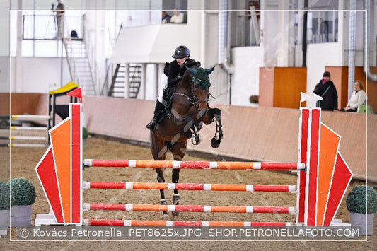 A kép az eredeti csökkentett reprezentációja