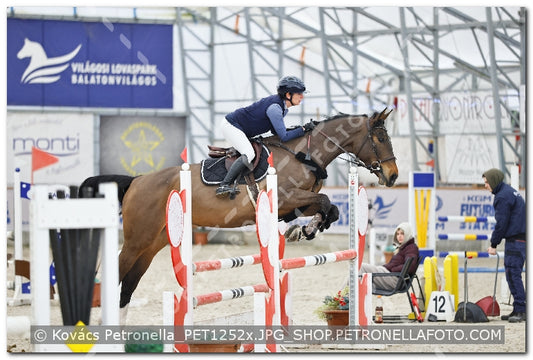 A kép az eredeti csökkentett reprezentációja