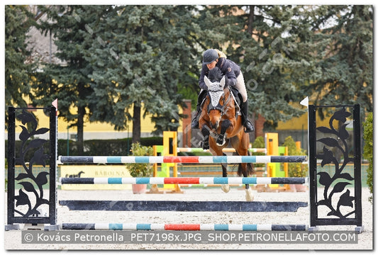 A kép az eredeti csökkentett reprezentációja
