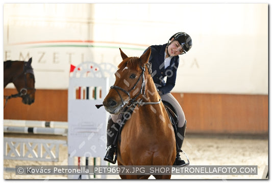 A kép az eredeti csökkentett reprezentációja