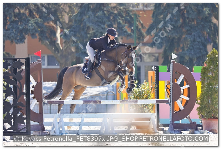 A kép az eredeti csökkentett reprezentációja