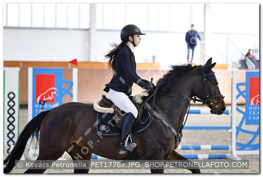A kép az eredeti csökkentett reprezentációja