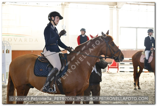 A kép az eredeti csökkentett reprezentációja
