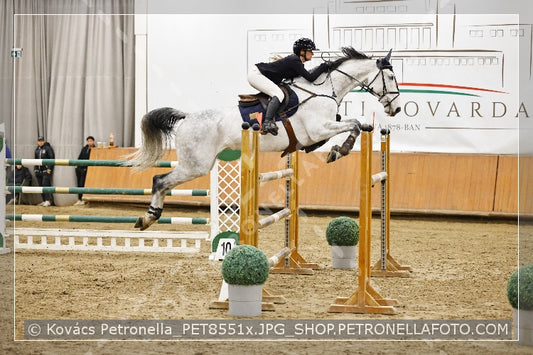 A kép az eredeti csökkentett reprezentációja