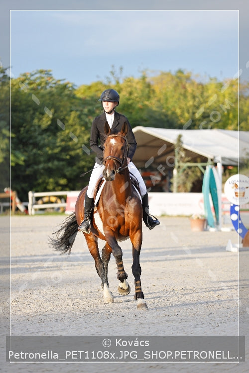A kép az eredeti csökkentett reprezentációja