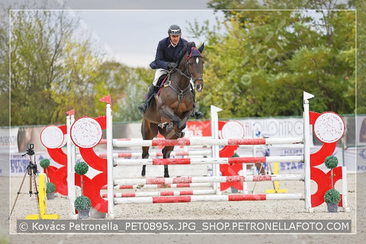 A kép az eredeti csökkentett reprezentációja