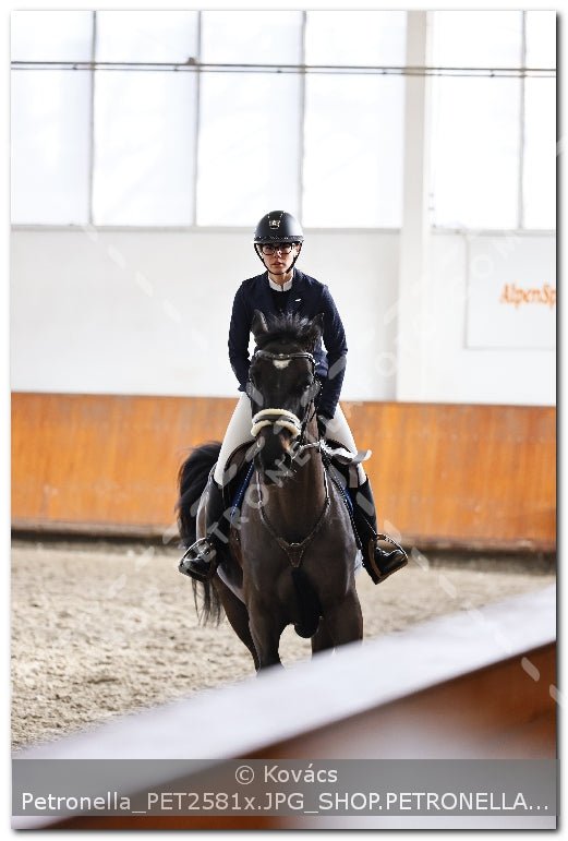 A kép az eredeti csökkentett reprezentációja