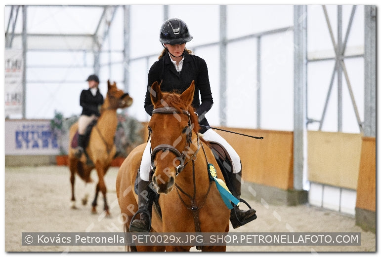A kép az eredeti csökkentett reprezentációja