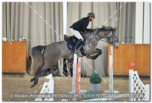 A kép az eredeti csökkentett reprezentációja