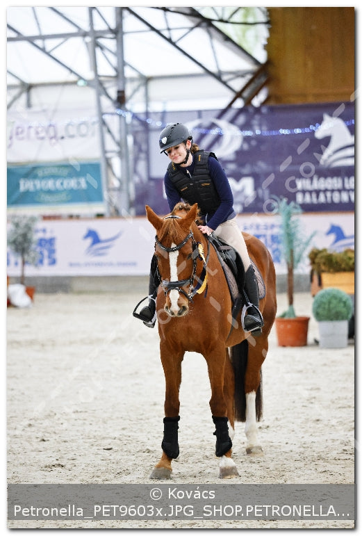 A kép az eredeti csökkentett reprezentációja