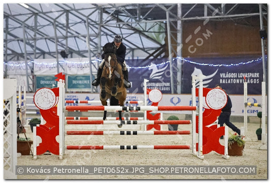 A kép az eredeti csökkentett reprezentációja