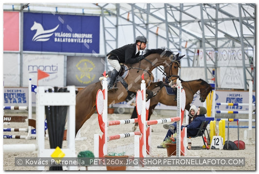 A kép az eredeti csökkentett reprezentációja